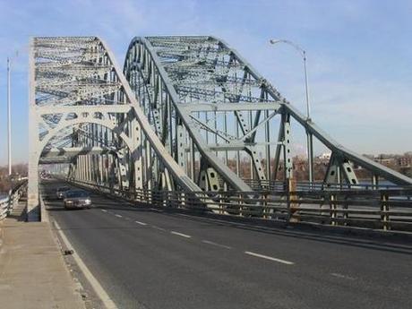 Мост Мерсье будет реконструирован в 2023 году