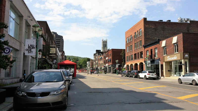 Округ Outremont отменит бесплатную парковку на своей территории