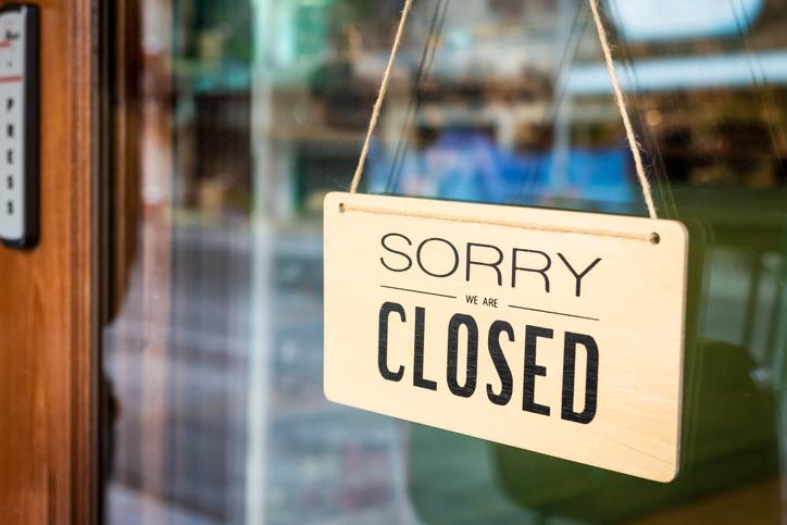 COVID-19: Большинство квебекских компаний останутся закрытыми до 4 мая