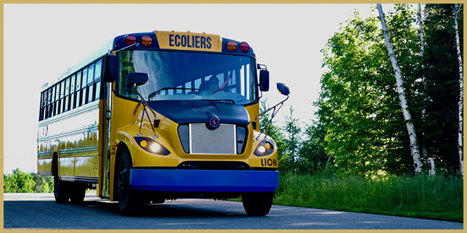 Учебный год по угрозой: водители школьных автобусов требуют повышения зарплат