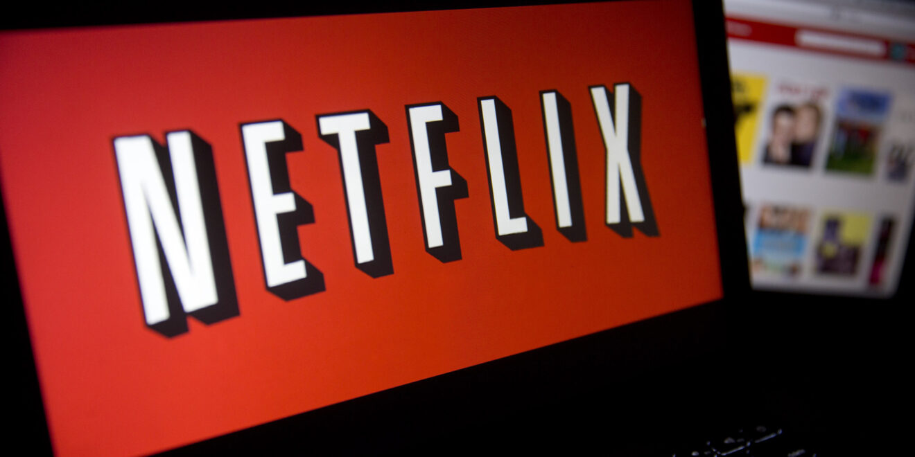 Netflix потерял сотни тысяч подписчиков