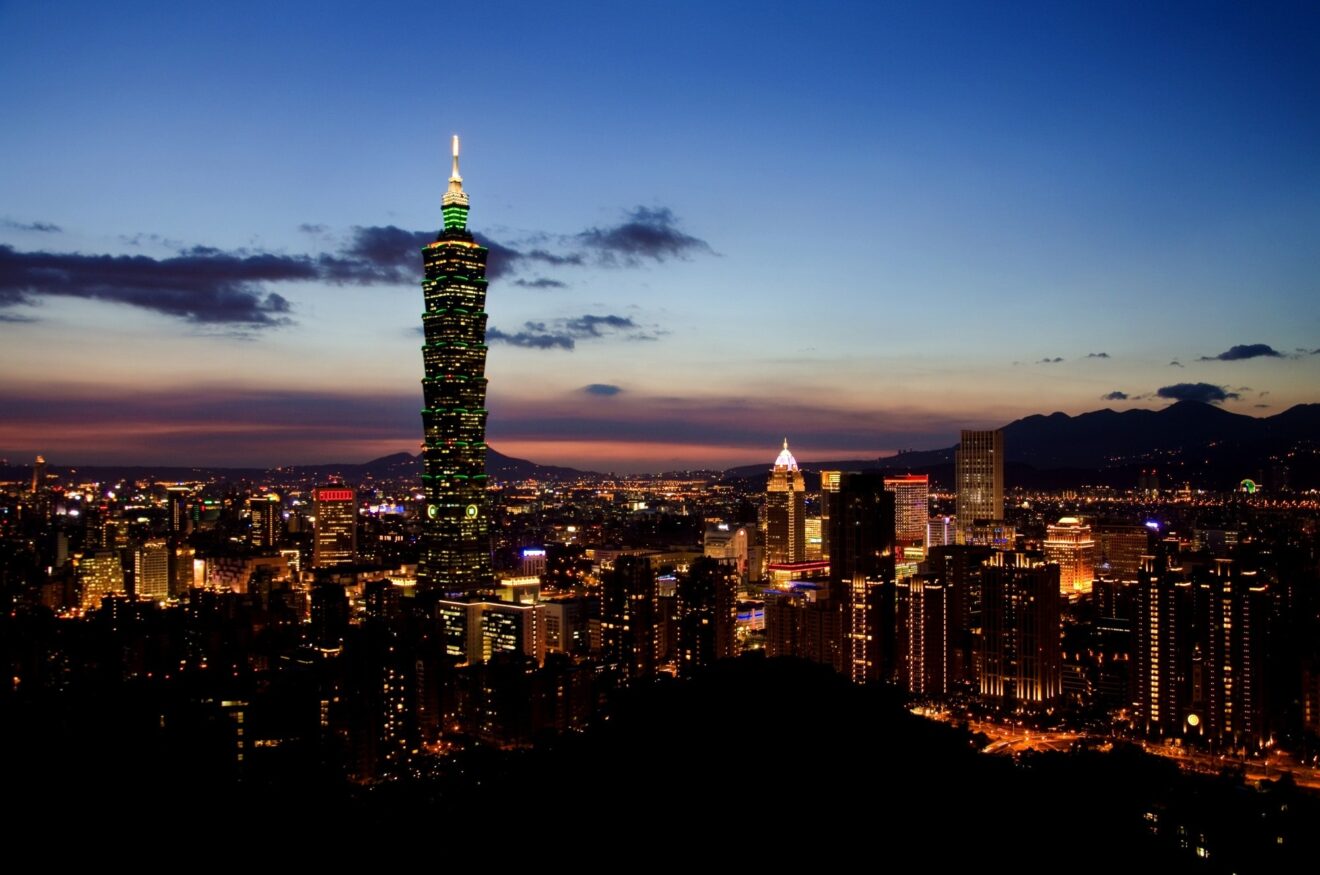 Тайвань откроет представительство в Монреале